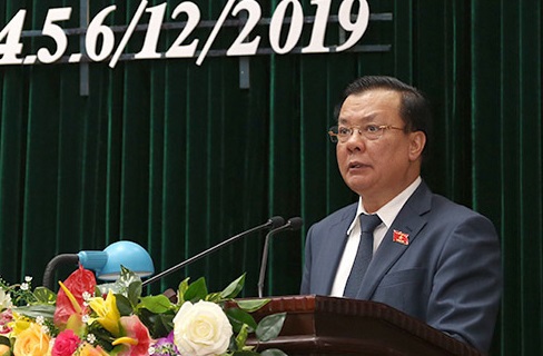 Ủy viên Trung ương Đảng, Bộ trưởng Bộ Tài chính Đinh Tiến Dũng dự và phát biểu tại kỳ họp. Nguồn: internet