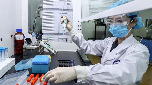  Bộ phận sản xuất vaccine của Sinopharm ở Bắc Kinh. Ảnh: REUTERS 