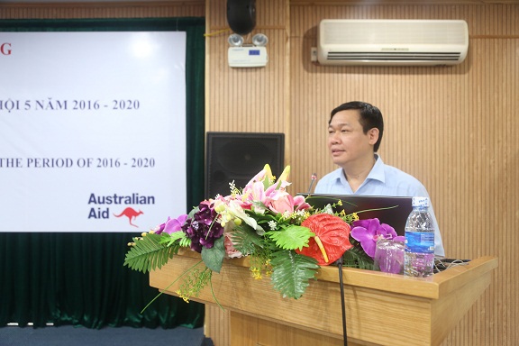 GS.,TS. Vương Đình Huệ, Trưởng ban Kinh tế Trung ương phát biểu tại buổi tọa đàm. Nguồn: internet