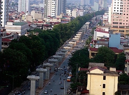 Đường sắt trên cao Hà Đông - Cát Linh chắn chắn sẽ ảnh hưởng không nhỏ tới giá trị nhà đất nhiều khu vực tại Hà Nội. Nguồn: internet