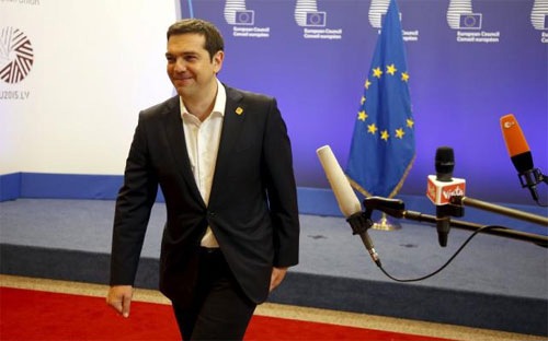 Thủ tướng Hy Lạp Alexis Tsipras trước khi tham dự hội nghị thượng đỉnh EU ngày 22/6 tại Brussels. Nguồn: internet