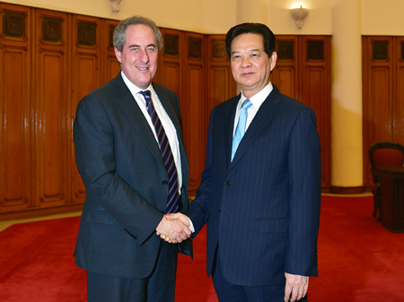 Thủ tướng Nguyễn Tấn Dũng và Đại sứ Michael Froman.