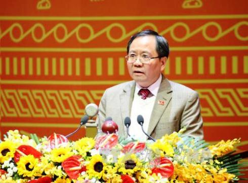 Thứ trưởng Bộ Tài chính Đỗ Hoàng Anh Tuấn trình bày tham luận tại Đại hội XII.