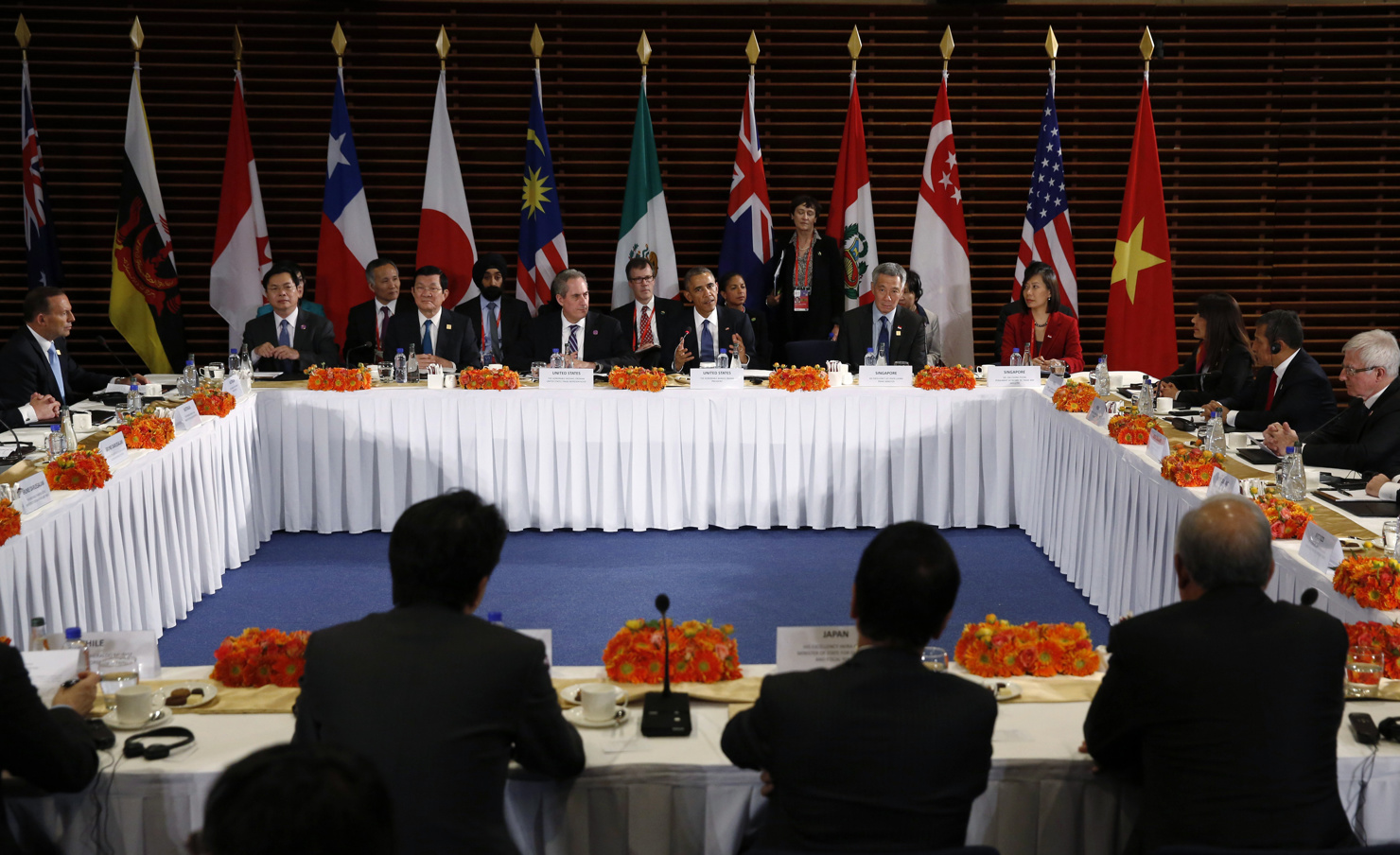 Các lãnh đạo trên bàn đàm phán Hiệp định TPP đầu tháng 10/2015.