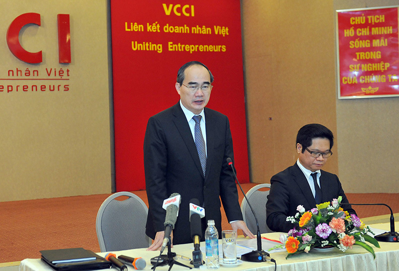 Ủy viên Bộ Chính trị, Chủ tịch Ủy ban Trung ương MTTQ Việt Nam Nguyễn Thiện Nhân phát biểu chỉ đạo hội nghị.