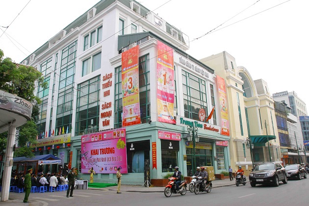 Công ty TNHH MTV Sách Việt Nam tại địa chỉ 44 Tràng Tiền.