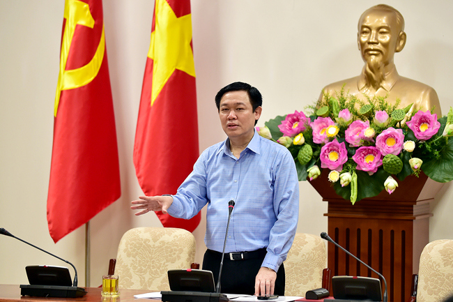 Phó Thủ tướng Vương Đình Huệ phát biểu tại buổi làm việc.