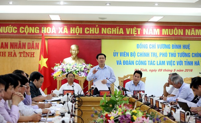 Ủy viên Bộ Chính trị, Phó Thủ tướng Vương Đình Huệ làm việc với lãnh đạo tỉnh Hà Tĩnh.