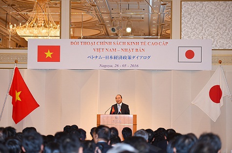 Thủ tướng Nguyễn Xuân Phúc phát biểu tại buổi Đối thoại kinh tế cao cấp Việt Nam-Nhật Bản. 
