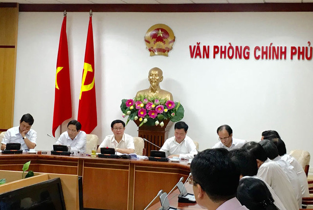 Phó Thủ tướng Vương Đình Huệ chủ trì cuộc họp của Ban chỉ đạo Trung ương về cải cách chính sách tiền lương, bảo hiểm xã hội.