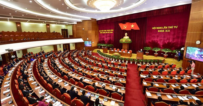 Bộ Chính trị đã ban hành Nghị quyết số 07-NQ/TW về chủ trương, giải pháp cơ cấu lại ngân sách nhà nước, quản lý nợ công. Nguồn: internet