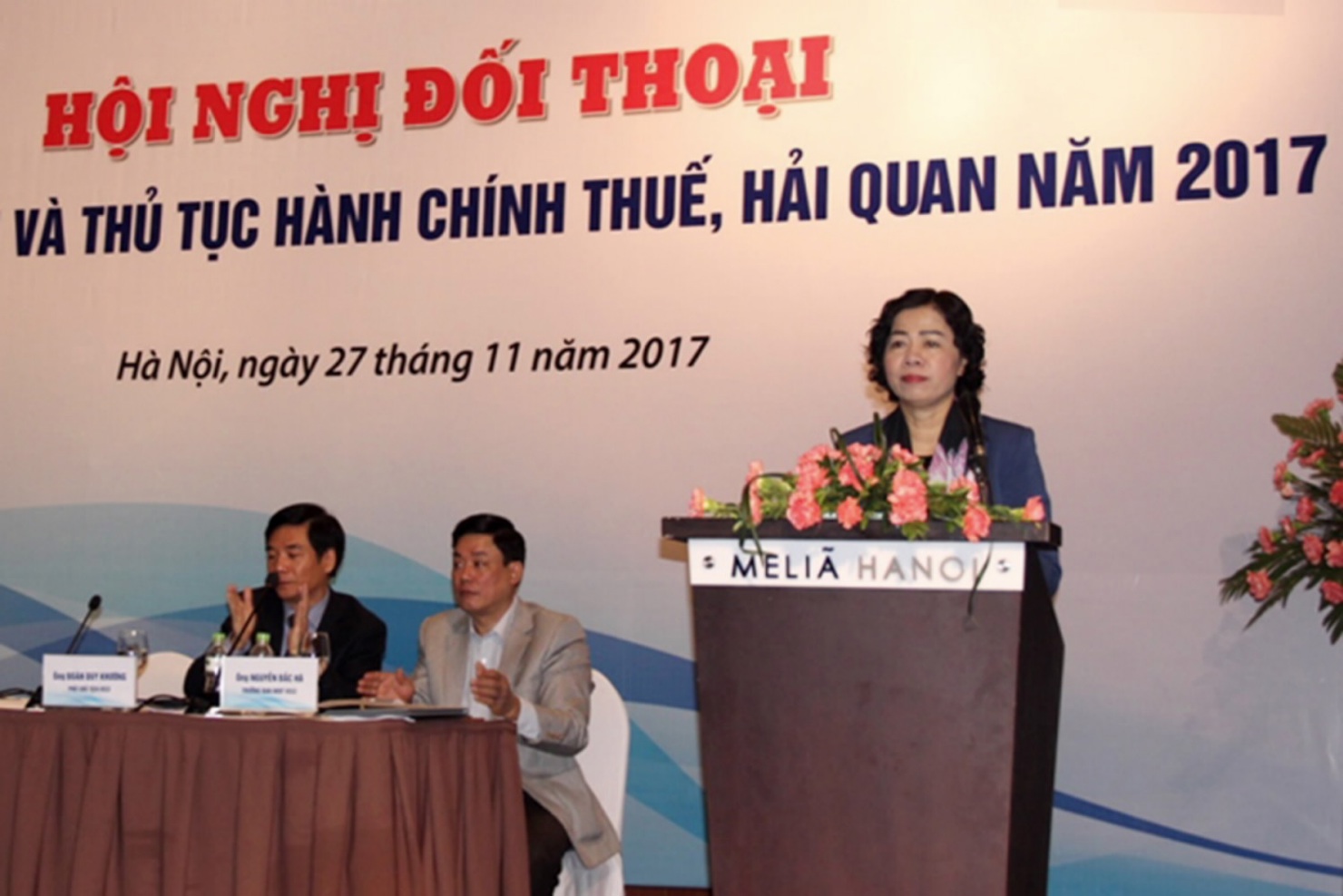 Thứ trưởng Vũ Thị Mai chủ trì Hội nghị. Nguồn: internet