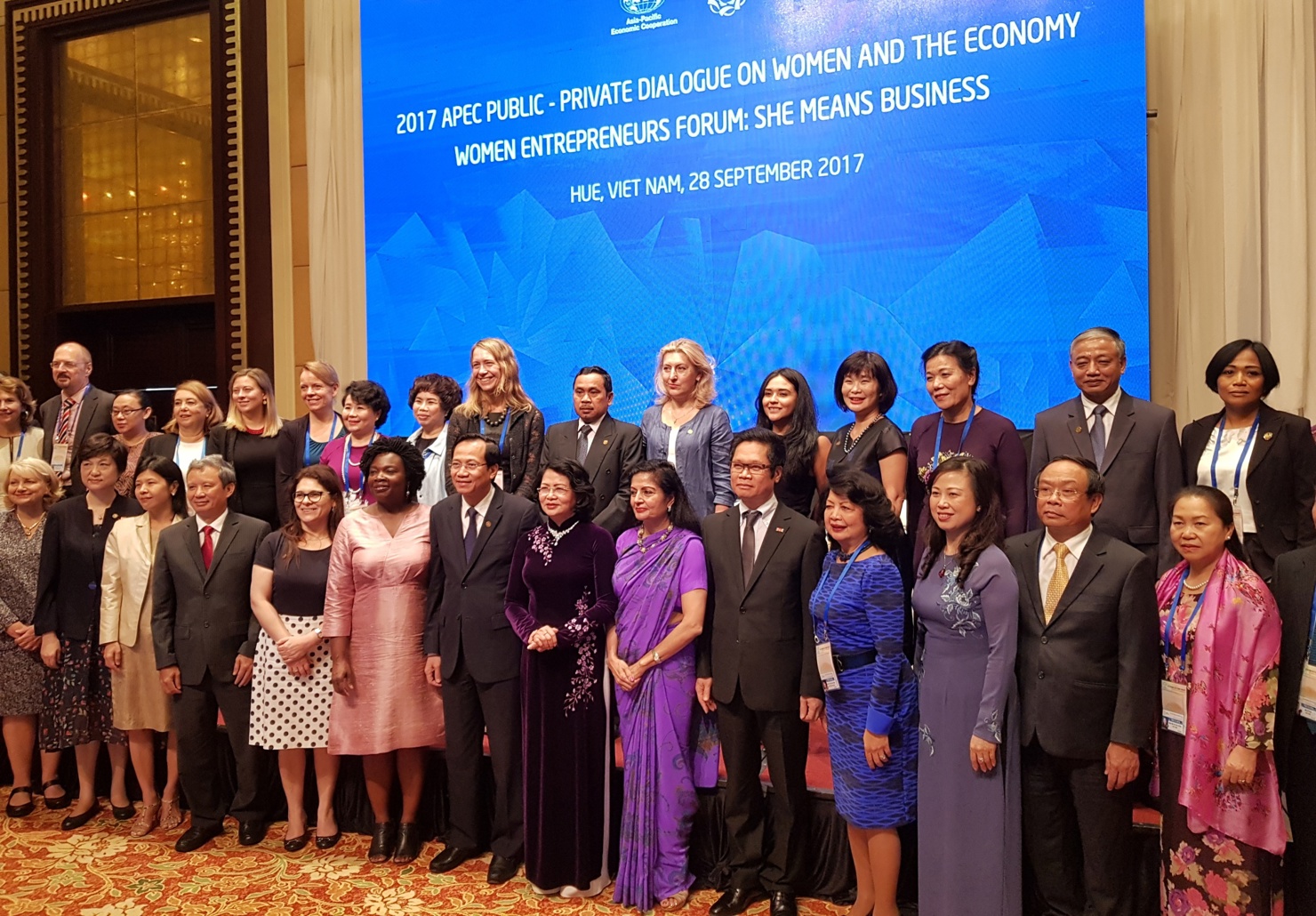 Các đại biểu dự Đối thoại công-tư về phụ nữ và kinh tế APEC năm 2017. Nguồn: internet