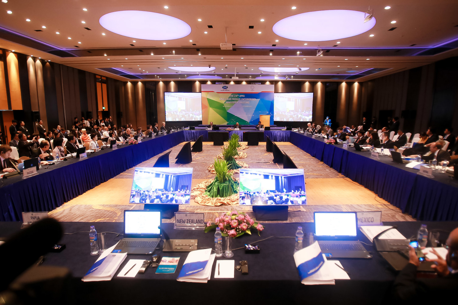 Toàn cảnh Hội nghị các Bộ trưởng doanh nghiệp nhỏ và vừa APEC lần thứ 24 (SMEMM 24).