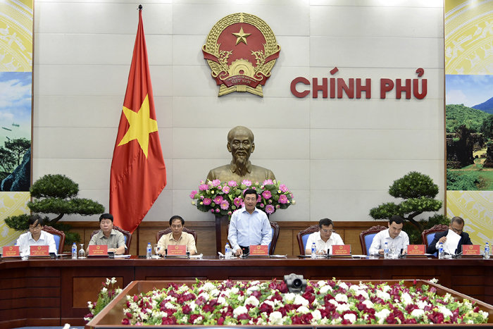 Phó Thủ tướng Chính phủ Phạm Bình Minh phát biểu chỉ đạo phiên họp.
