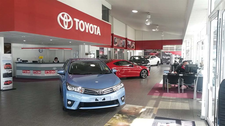 Toyota Việt Nam công bố giá bán cho các mẫu xe CKD. Nguồn: internet