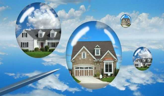  Nhiều dự báo vênh nhau về việc có hay không bong bóng bất động sản. Nguồn: internet
