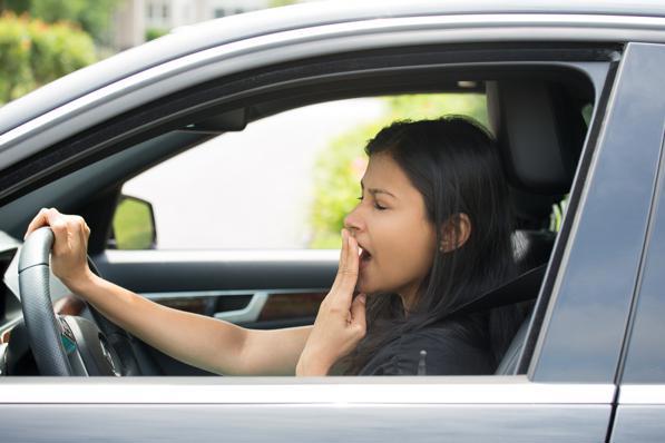 Nhiều tài xế thường cảm thấy buồn ngủ, mất tập trung, gây ra nhiều vụ tai nạn đáng tiếc. Nguồn: internet