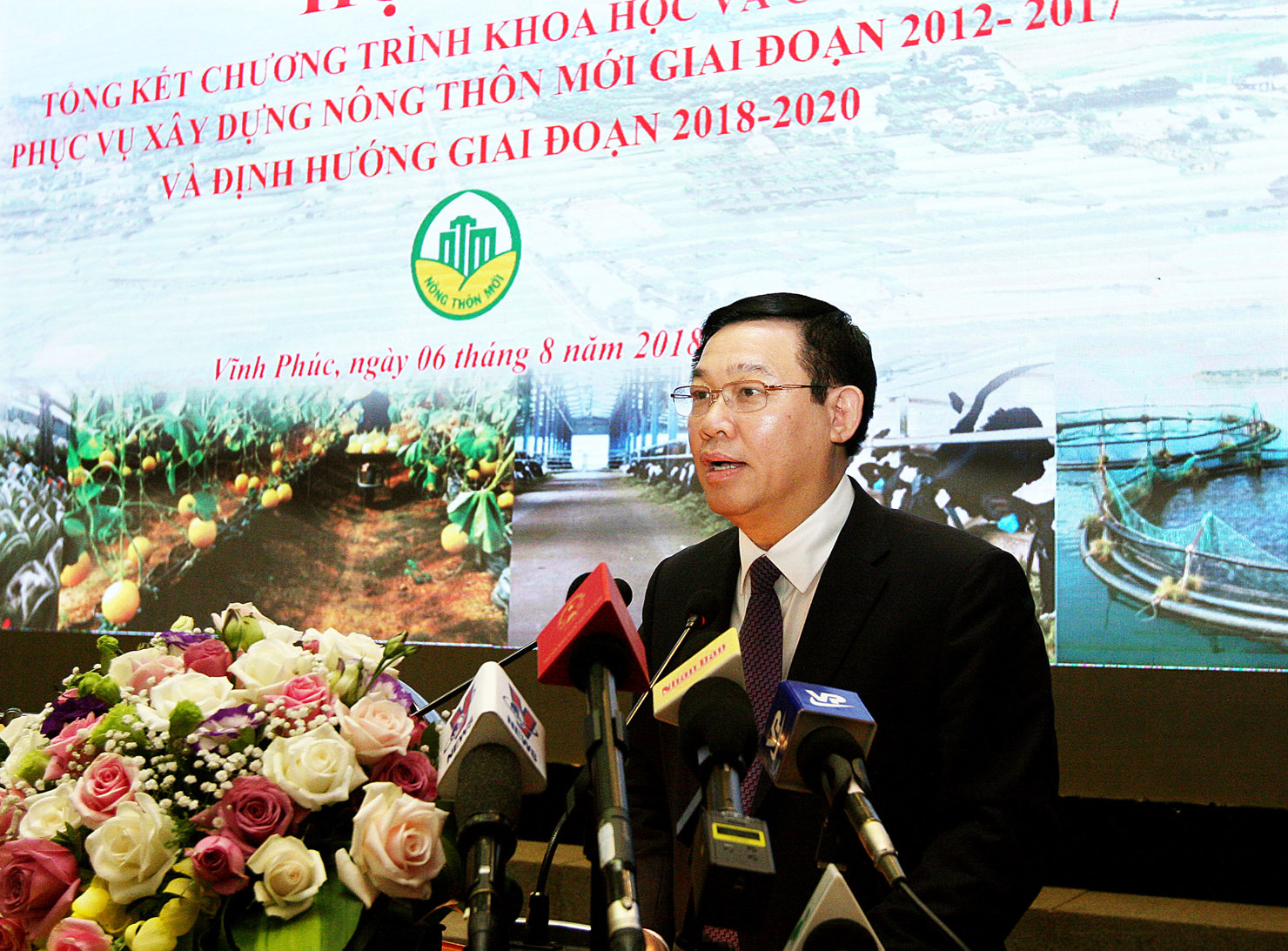 Phó Thủ tướng Vương Đình Huệ phát biểu tại Hội nghị. Nguồn: VGP/Thành Chung 