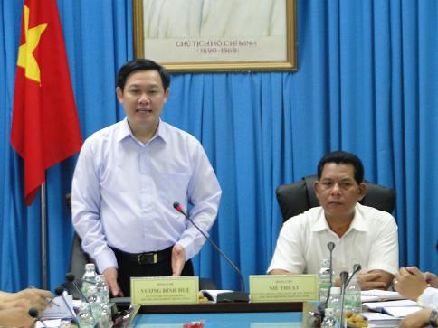 Trưởng Ban Kinh tế Trung ương Vương Đình Huệ tại buổi làm việc với lãnh đạo tỉnh Đắk Lắk. Nguồn: FinancePlus.vn