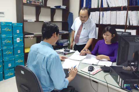 Kho bạc Nhà nước Thừa Thiên - Huế rà soát thủ tục thanh toán cho khách hàng
