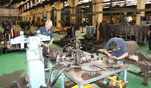 Hoạt động sản xuất tại một phân xưởng của Công ty Cổ phần Công nghiệp ôtô – Vinacomin 