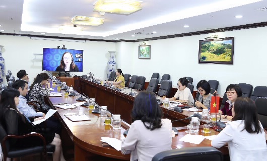 Toàn cảnh hội nghị trực tuyến thống nhất hoạt động những tháng cuối năm 2021 và kế hoạch hợp tác năm 2022 giữ KBNN Việt Nam và OTA.