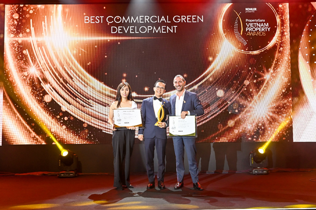 Aurora IP nhận giải thưởng  “Dự án công nghiệp tốt nhất”  và “Dự án thương mại xanh tốt nhất”.
