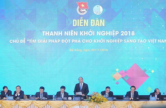 Thủ tướng Nguyễn Xuân Phúc chủ trì Diễn đàn Thanh niên Khởi nghiệp 2018