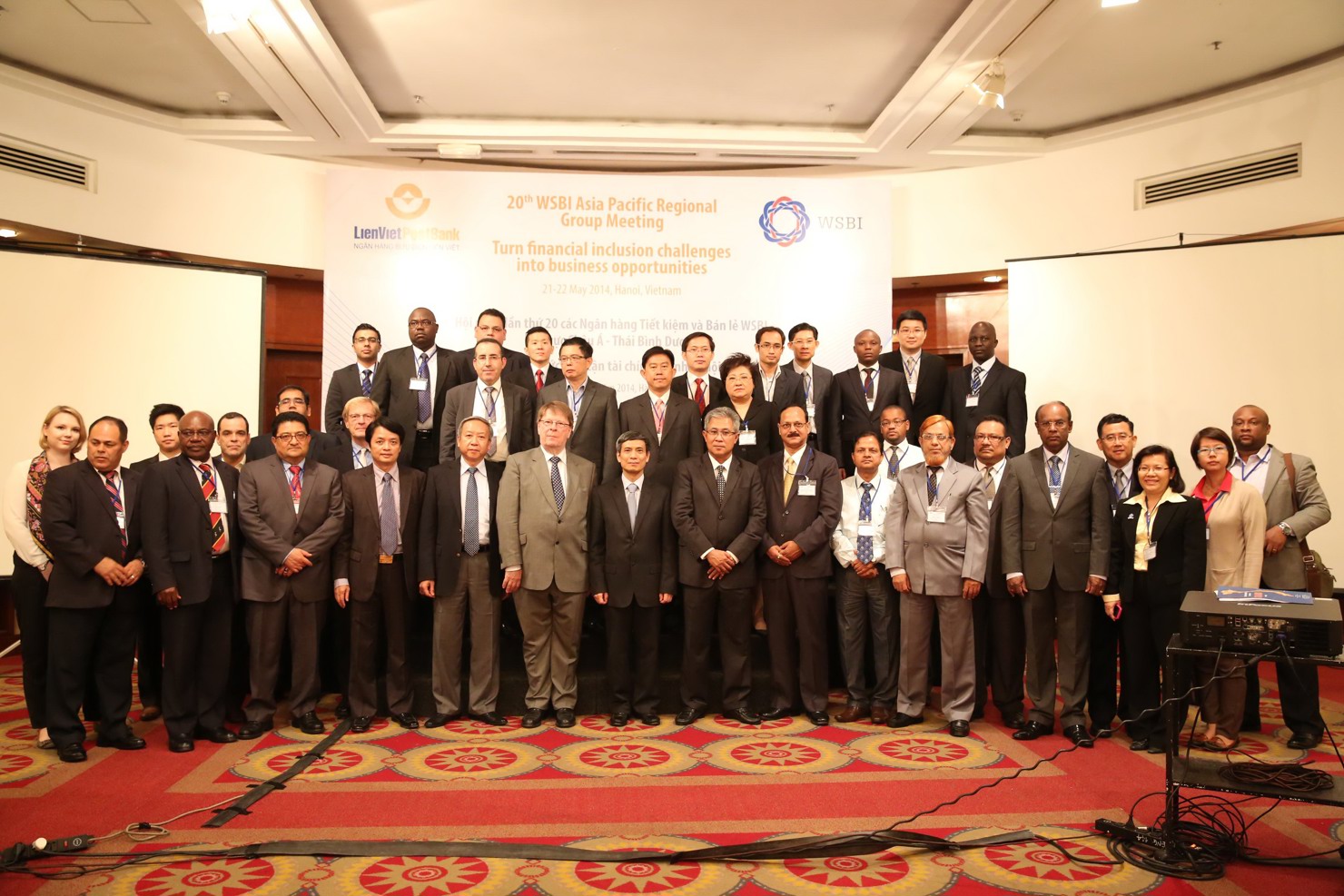 Toàn thể đại biểu tham dự Hội nghị thường niên các Ngân hàng Tiết kiệm khu vực châu Á - Thái Bình Dương lần thứ 20. Nguồn: M.N