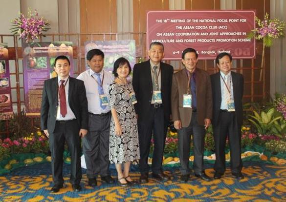 Đoàn đại biểu Việt Nam tham dự ACC 18