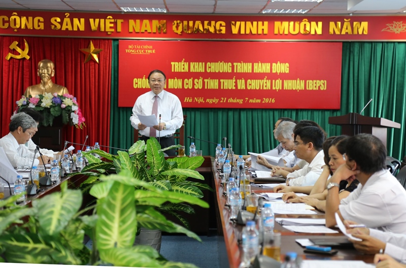 Tổng cục trưởng Tổng cục Thuế Bùi Văn Nam phát biểu chỉ đạo tại Hội nghị triển khai chương trình hành động chống xói mòn cơ sở tính thuế và chuyển lợi nhuận, ngày 21/7/2016.