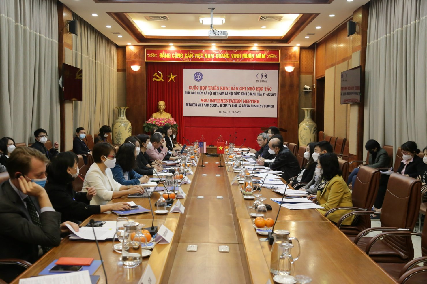 Quang cảnh buổi làm việc giữa BHXH Việt Nam và Hội đồng Kinh doanh Hoa Kỳ - ASEAN (ngày 11/3/2022).