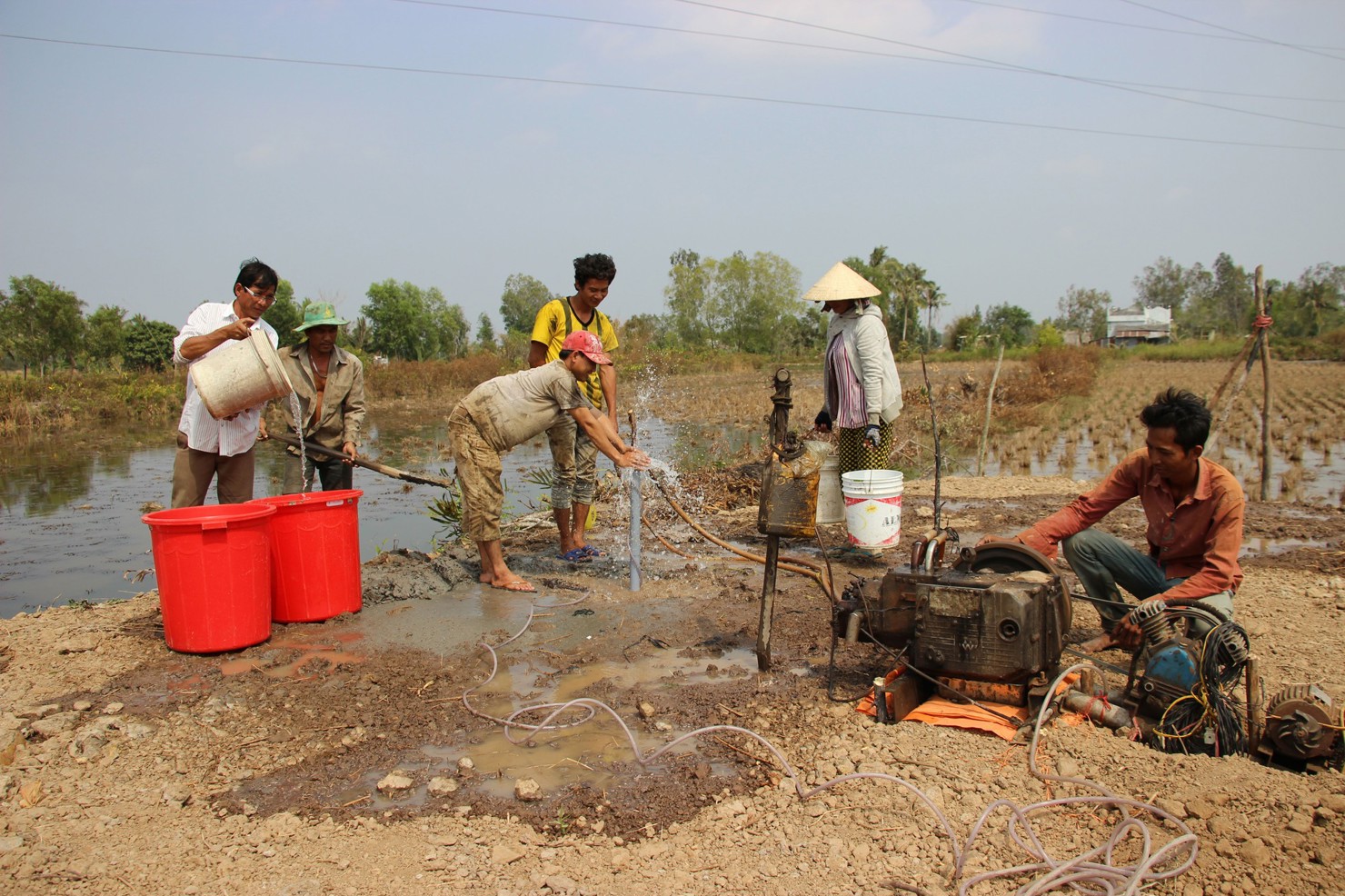 Tổng trữ lượng tiềm năng nước dưới đất trên toàn lãnh thổ Việt Nam ước tính khoảng 91,5 tỷ m3/năm.