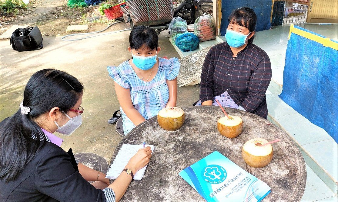 Em Nguyễn Nhật Vy (học sinh) được Quỹ BHYT thanh to&aacute;n gần 200 triệu đồng chi ph&iacute; kh&aacute;m chữa bệnh.