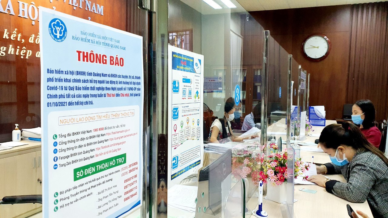 Việc ngành BHXH Việt Nam triển khai có hiệu quả các chính sách hỗ trợ về BHXH, BHTN đã góp phần đảm bảo an sinh xã hội, kịp thời tháo gỡ khó khăn cho người lao động.