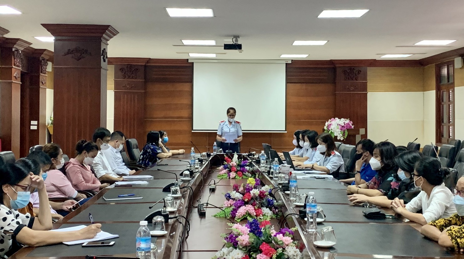 Đoàn Thanh tra chuyên ngành BHXH tỉnh Quảng Ninh công bố Quyết định thanh tra các Doanh nghiệp trên địa bàn Tỉnh.