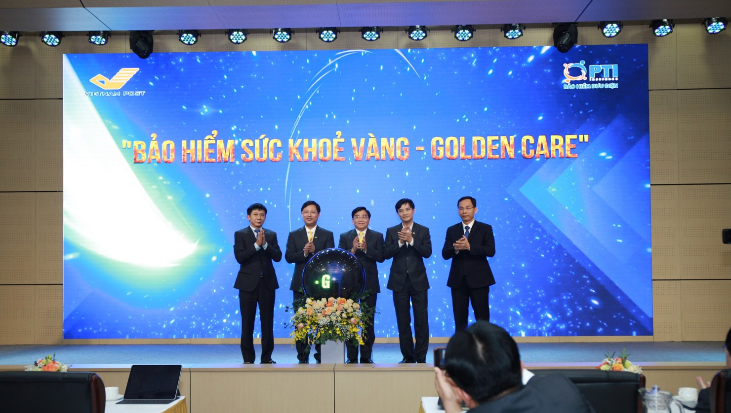 PTI ra mắt sản phẩm Golden Care - bảo hiểm chăm sóc sức khỏe vàng dành cho người đang sinh sống và làm việc tại Việt Nam từ 1 ngày tuổi đến 60 tuổi.