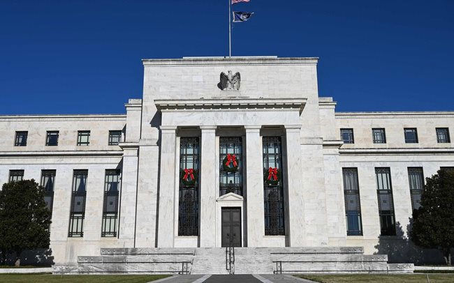 Fed đã bỏ phiếu nhất trí tăng gấp đôi tốc độ mua tài sản lên 30 tỷ đô la Mỹ mỗi tháng. 