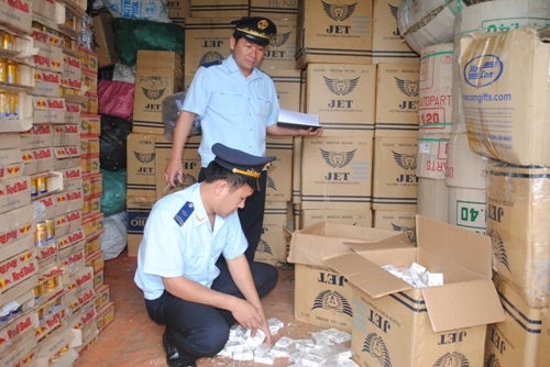 Lực lượng hải quan sẽ xử lý nghiêm hành vi buôn lậu và gian lận thương mại. 