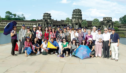 Các tour du lịch nước ngoài thu hút du khách trong dịp Tết Nguyên đán 2013.