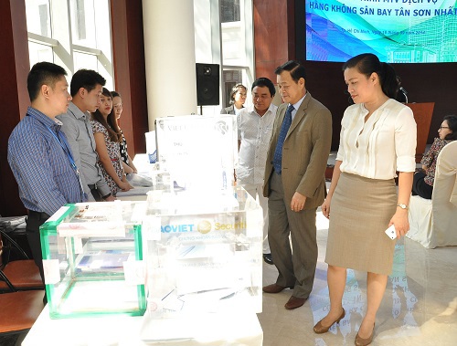 Tổng giám đốc HOSE Trần Đắc Sinh tham dự Phiên đấu giá ngày 18/9/2014. Nguồn: HOSE