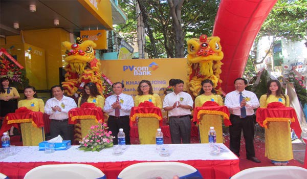 Phòng giao dịch PVcomBank Phạm Hồng Thái khai trương tăng thêm 6 điểm giao dịch tại Bà Rịa - Vũng Tàu. 