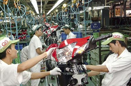 IMF dự báo tăng trưởng kinh tế Việt Nam sẽ chậm lại trong năm 2016. Nguồn: Internet