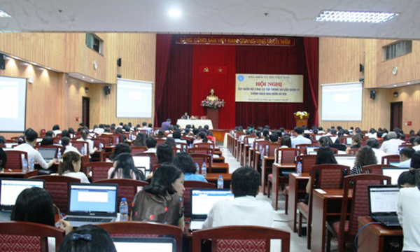 Hội nghị tập huấn cho BHXH các tỉnh, thành phố phía Nam. 