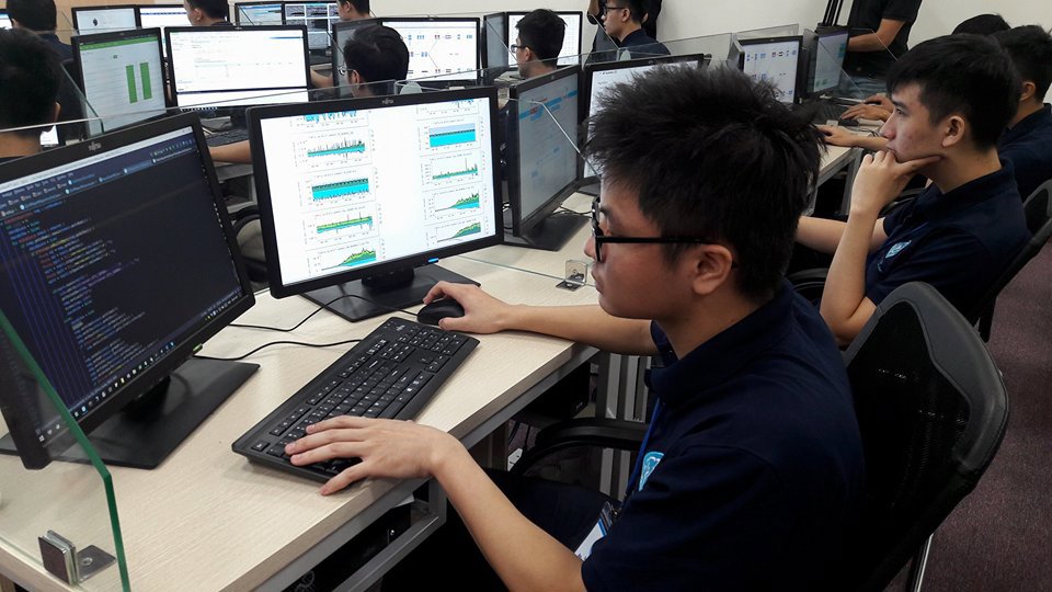 BHXH Việt Nam tăng cường ứng dụng công nghệ thông tin trong các hoạt động của Ngành.