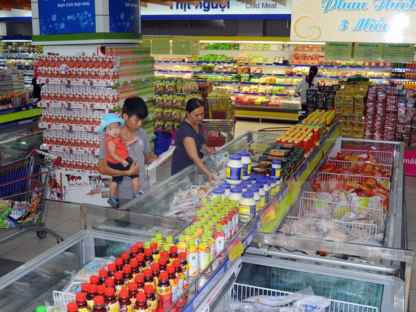 Hàng Việt trong một siêu thị trong nước. Nguồn: TTXVN