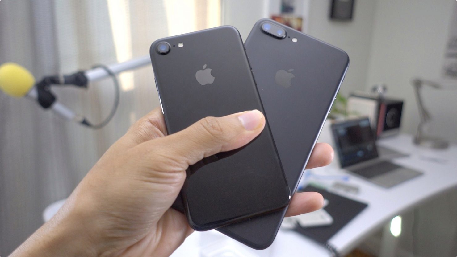 iPhone 7 và iPhone 7 plus.