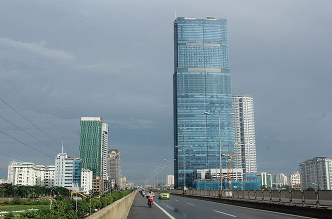 Các tòa nhà văn phòng khu vực phía Tây Hà Nội đang phải chịu sức ép cạnh tranh lớn.