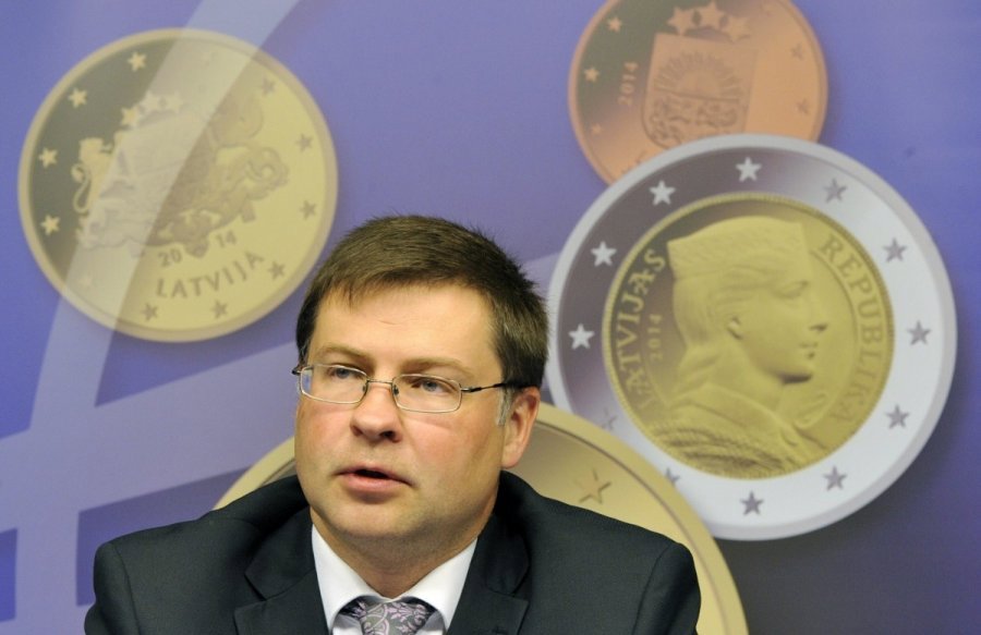 Phó Chủ tịch EC Valdis Dombrovskis. 
